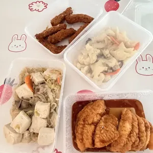 Regular Tingkat! (5 Days Trial)- (3 Dishes 1 Soup or 4 Dishes)