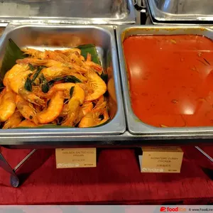 Signature Curry Chicken