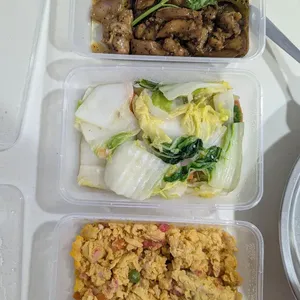 Tingkat Menu (20 Days) in Microwavable Container