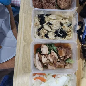 20 Days Dinner Tingkat Package (Weekdays Only)