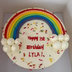 TBC07 Rainbow Wonderland (Size: 7inch) (Eggless: No) (Flavours: Mix Fruit) (Big candles: 1) (Small candles: None) (Message On Cake: (Short & Sweet): Yes (do write the message in the ordering form, under comments box))