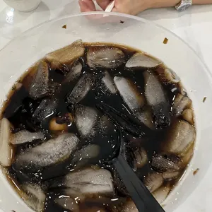 Honey Lemon GrassJelly w Longan 蜂蜜柠檬仙草龙眼