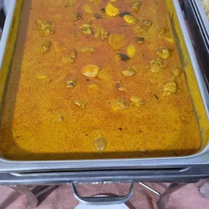 Curry Chicken with Potatoes