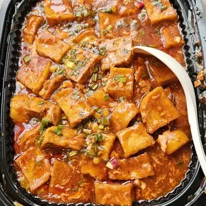 Fried Bean Curd with "Chiilli Crab" Sauce