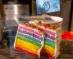 Top 5 Best Rainbow Cakes In Singapore