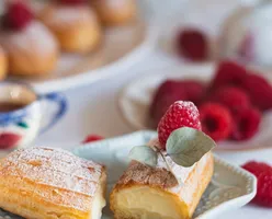 Pastries Under $20 On FoodLine