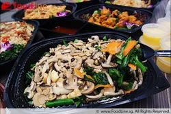 Hong Kong Kai Lan With Mix Mushroom | East West Fusion