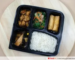 <b>Packed meals are served with Steamed White Rice</b> | Customer Photo | On & On Diners