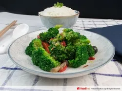 Broccoli with Mushroom | +ROBERT CATERING SERVICES PTE LTD