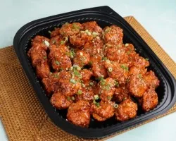 Spicy Sweet Chicken 매콤치킨 | Customer Photo | Bibigo Kitchen