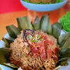 Lotus Leaf Yam Rice with Shrimp & Sausages 虾香荷叶芋头饭 | Customer Photo | Delizio Catering Pte Ltd