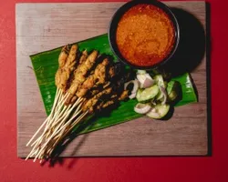 Singapore Styled Chicken Satay<br>peanut sauce, raw onion, cucumber | Customer Photo | Grain