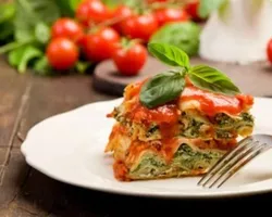 Baked Spinach Lasagna w/ Italian Herbs Sauce | Customer Photo | Makan Mate