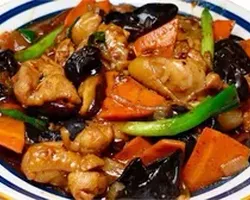 Braised chicken with black fungus | Customer Photo | QiongBiXiaoPaDang 穷比小排档