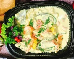 Classic Creamy Basil Seafood | Customer Photo | Rilassi Catering