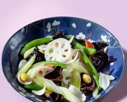 莲藕炒百合配豌豆及黑木耳 Stir Fried Lotus Roots, Sweet Pea, Black Fugus & Bulbus Lilli with Celery | Customer Photo | The Orange Lantern Gourmet Kitchen