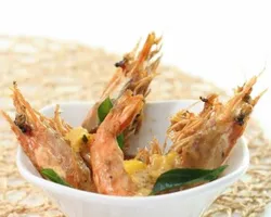 Golden Salted Egg Prawn 金沙咸蛋虾 | Customer Photo | Xin Yi Pin Catering Pte Ltd