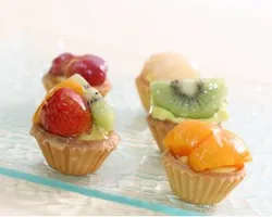 Mini Fruit Tarts  迷你水果挞 | Customer Photo | Xin Yi Pin Catering Pte Ltd