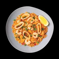 Brown Rice Chicken Paella with Prawns, Squids and Green Peas | YoloFoods