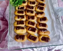 SweeChocolate Éclair 巧克力泡芙 | Customer Photo | Yeh Lai Siang Catering Service