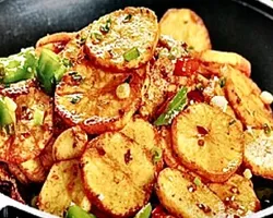 Twice Cooked Pork and Potato Chips 回锅肉土豆片 | Customer Photo | Yi Pin Ju Chinese Restaurant 一品居中餐厅